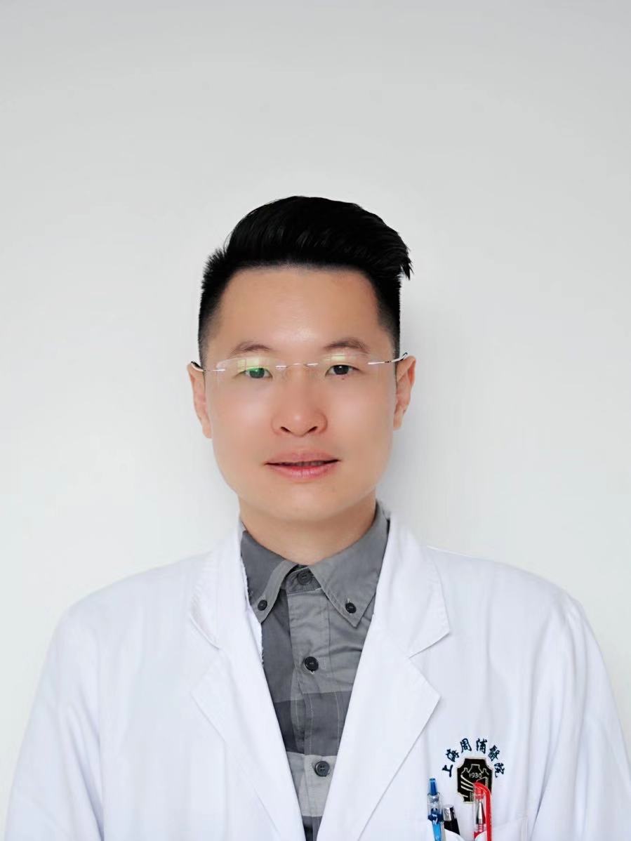 李海蒙  副主任医师、副教授